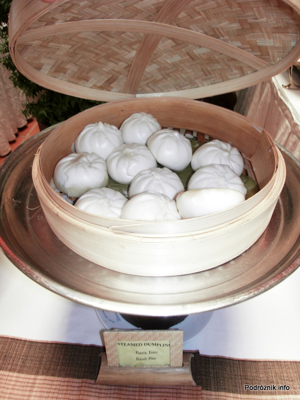 Wietnam - Nha Trang - maj 2012 - Diamond Bay Resort & Spa - Steamed Dumpling