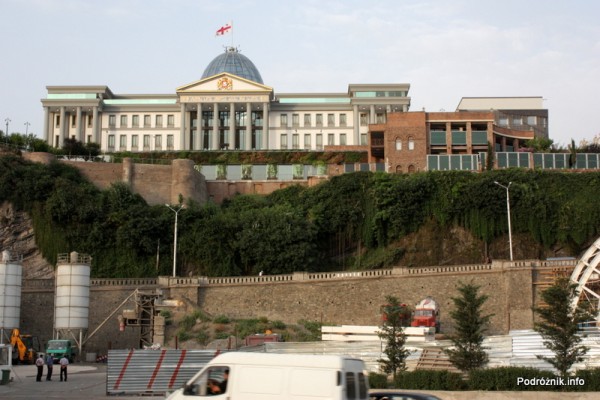 Gruzja - Tbilisi - sierpień 2012 - Pałac Prezydencki
