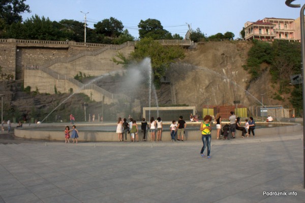 Gruzja - Tbilisi - sierpień 2012 - Park Europejski - fontanna