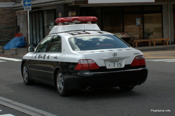 Japonia - Narita - samochód policyjny - sierpień 2012