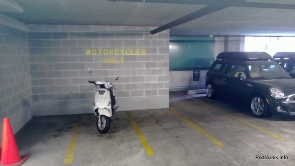 USA - Chicago - parking wielopoziomowy - miejsce do parkowania dla motocykli - czerwiec 2013