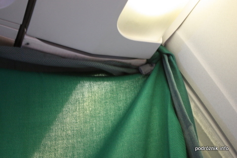 Alitalia - A330 - rękodzieło - prowizorka zrobiona z koców Alitalia - A330 - rękodzieło - prowizorka zrobiona z koców