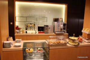 Polska - Warszawa - Lotnisko Chopina - Salonik Executive Lounge Ballada - luty 2012