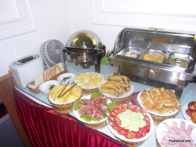 Wietnam - Hanoi - kwiecień 2012 - Thaison Hotel śniadanie