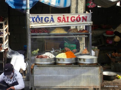 Wietnam - Nha Trang - maj 2012 - stoisko z jedzeniem