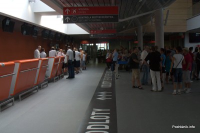 Lotnisko Modlin - stanowiska odprawy