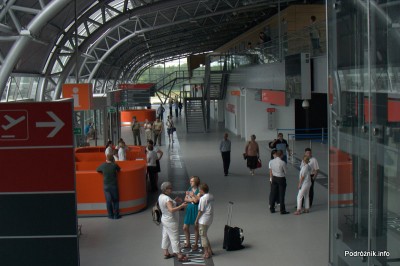 Lotnisko Modlin - hala odlotów