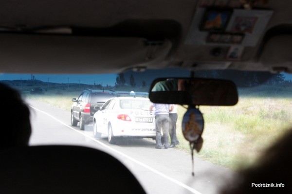 Armenia - sierpień 2012 - samochód policyjny