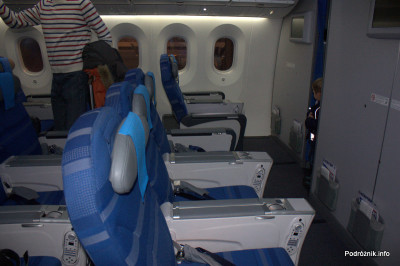 Polskie Linie Lotnicze LOT - Boeing 787 Dreamliner - SP-LRA - fotele w klasie ekonomicznej plus (Premium Club) - pierwszy rząd