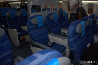 Polskie Linie Lotnicze LOT - Boeing 787 Dreamliner - SP-LRA - fotele w klasie ekonomicznej plus (Premium Club)