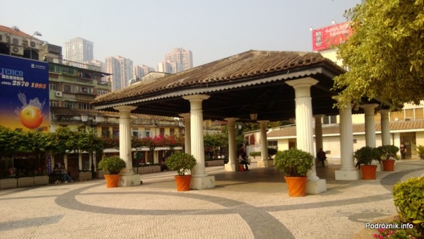 Chiny - Makao - Taipa - stary rynek - kwiecień 2013