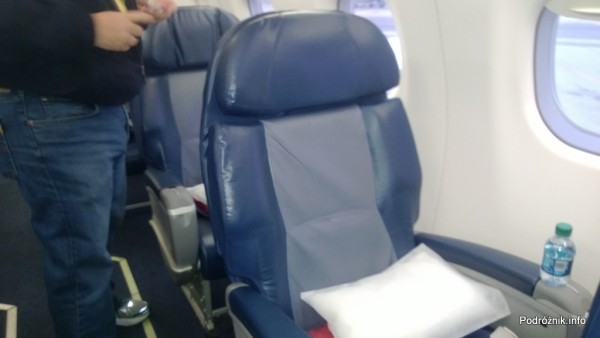 Delta Air Lines - Embraer 175 - N624CZ - DL5701 - Klasa Pierwsza (First Class) - fotel - czerwiec 2013