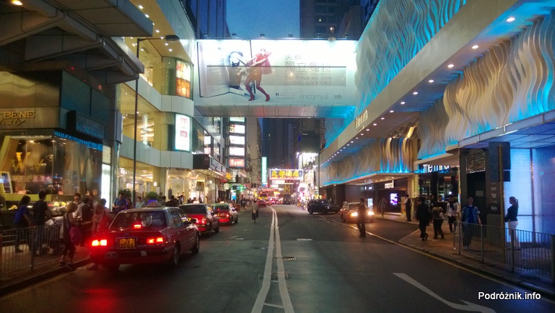 Koulun (ang. Kowloon) po zmroku