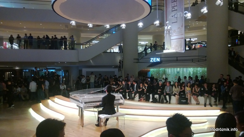 La Perla Fashion Show w Pacific Place