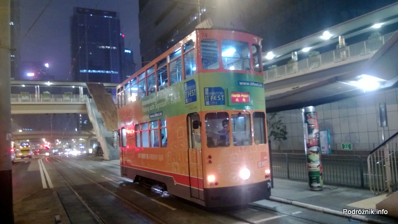 Nocna podróż piętrowym tramwajem