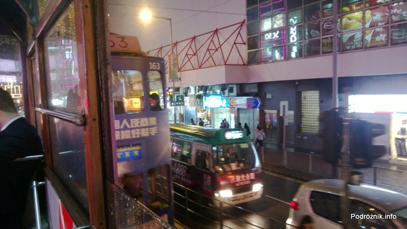 Nocny przejazd piętrowym tramwajem