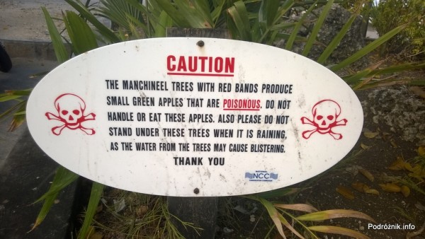 Barbados - Ostrzeżenie pod drzewem Manchineel - maj 2014