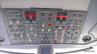 Polskie Linie Lotnicze LOT – Embraer 175 – SP-LIA - kokpit panel górny – wrzesień 2017